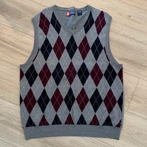 Chaps Vintage Gray Argyle Sweater Vest with Burgundy and Black Diamonds Size L